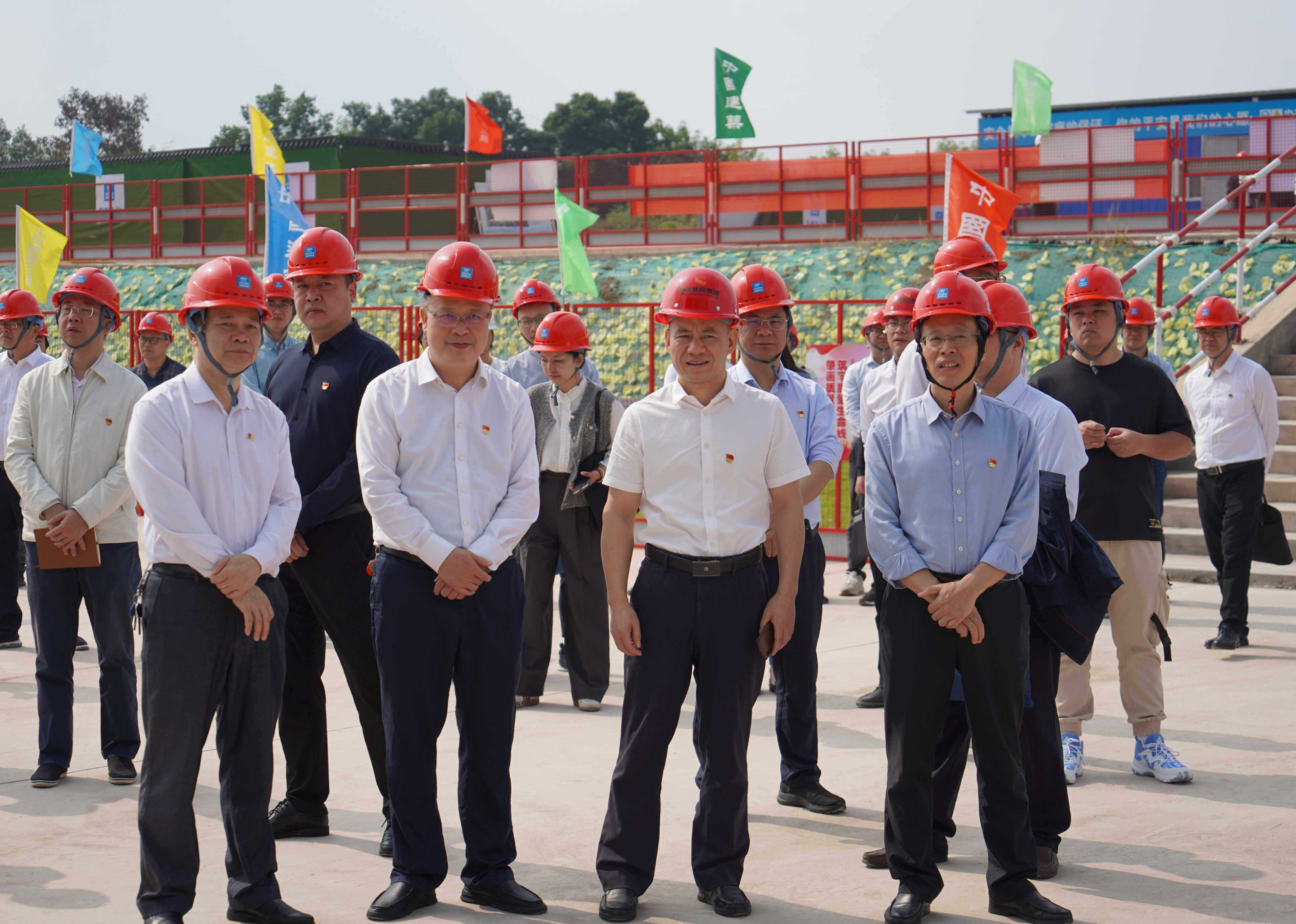 1701826643508678.jpg 图片2.jpg