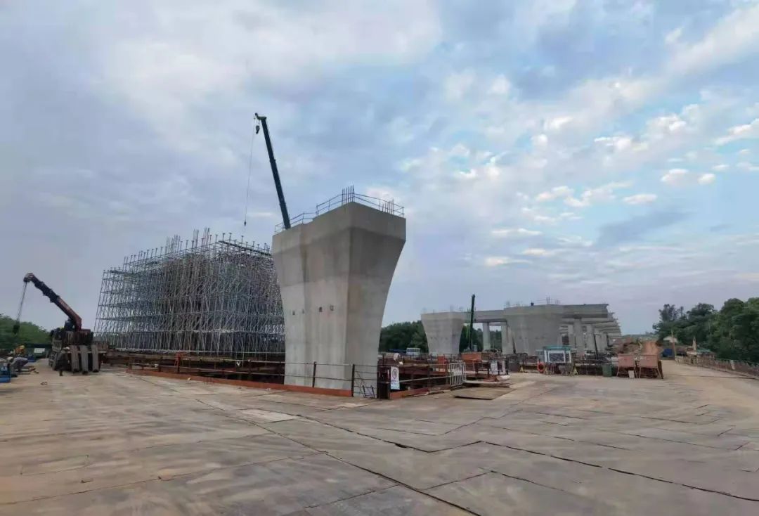 图片2作者：肖 龙 赣州城投集团.jpg